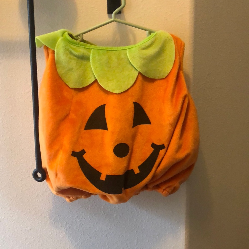 Pumpkin costume
